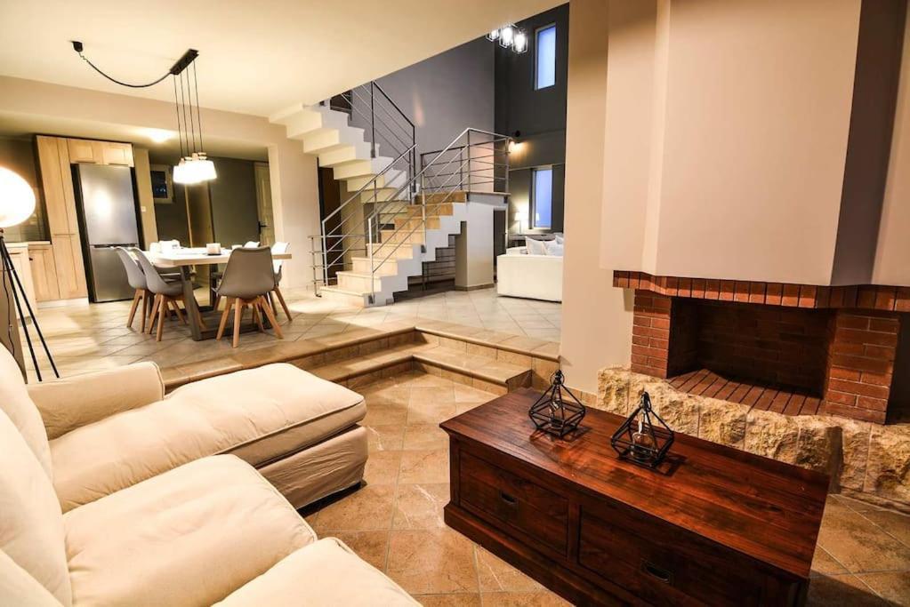Aigli Luxurious Villa Kato Pitsa Esterno foto